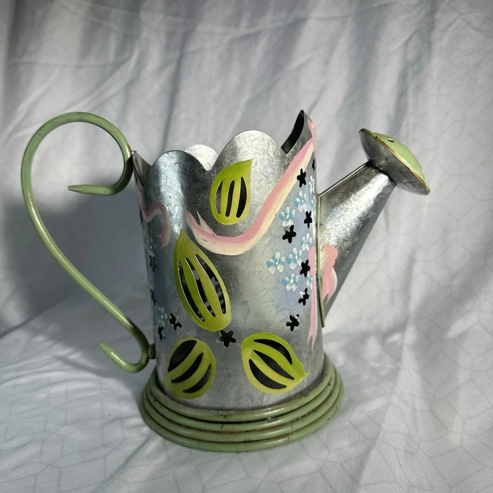 🌸 Partylite Lilac Watering‎ Can Candle Holder  - Retired
